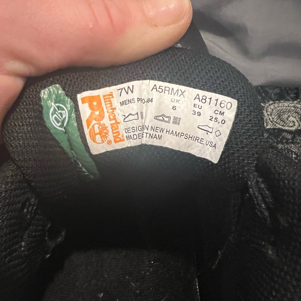 Timberland Pro Black & Gold- Safety Toe Shoes - Picture 4 of 7
